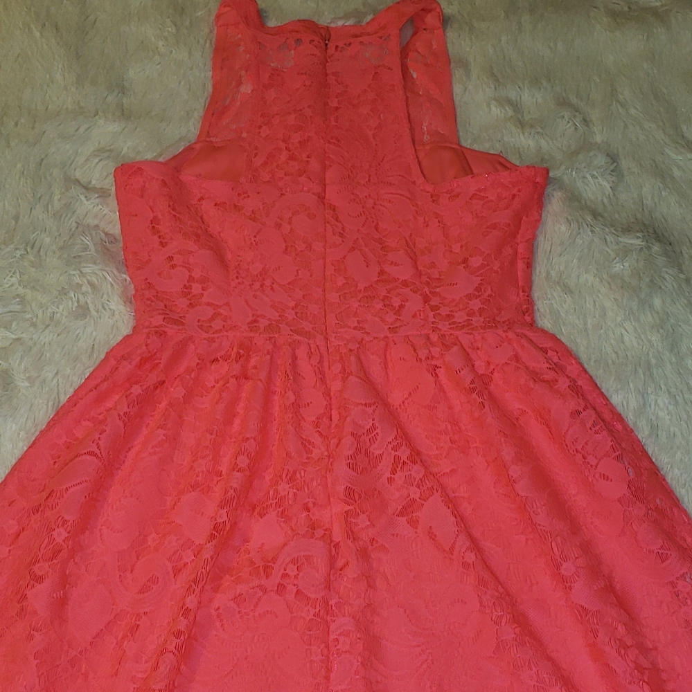 Dress - Picture 2 of 2